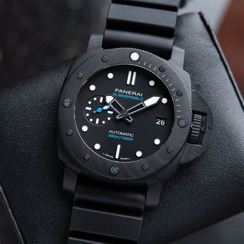 panerai submersible militare|panerai carbotech 42mm submersible.